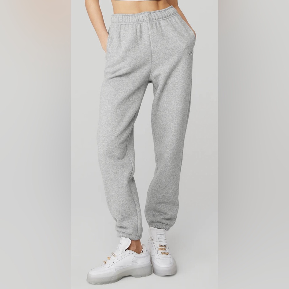 ALO Yoga Accolade Sweatpants